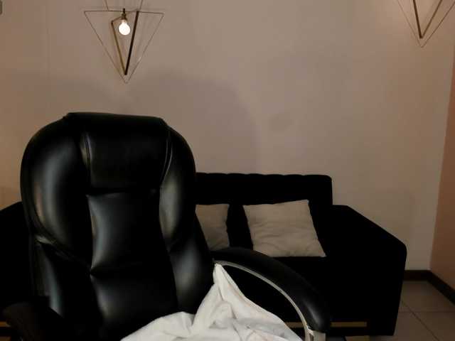 NinaMichelle live webcam show