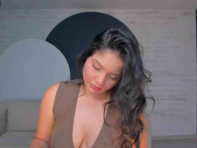 NinaMichelle webcam