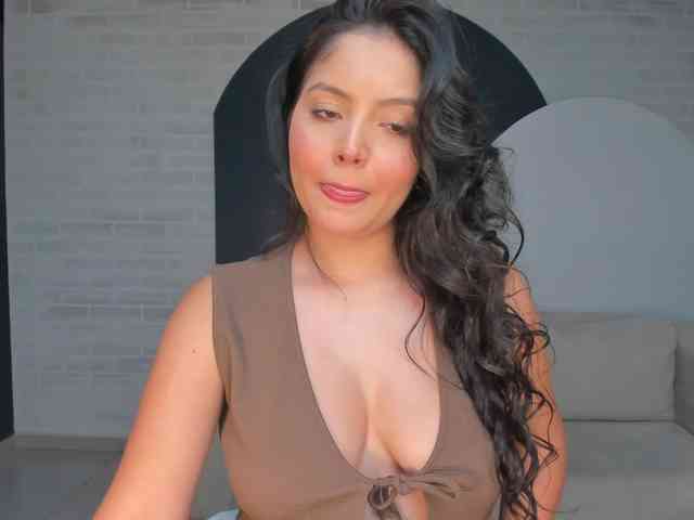 NinaMichelle webcam