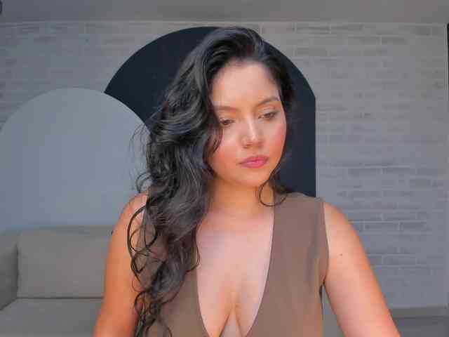 NinaMichelle webcam