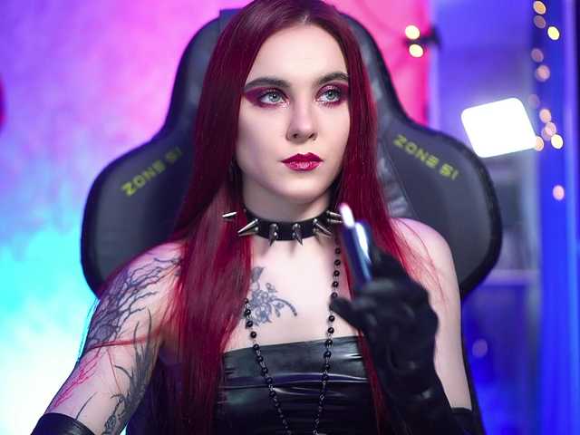 Nellene live cam on BongaCams