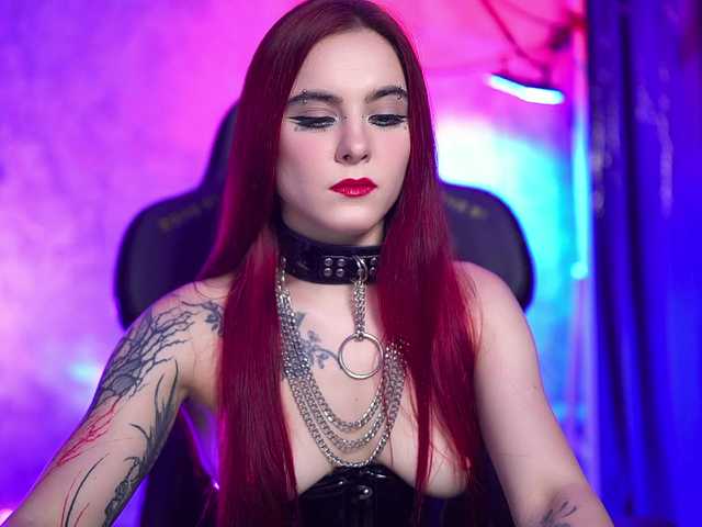 Nellene live cam on BongaCams