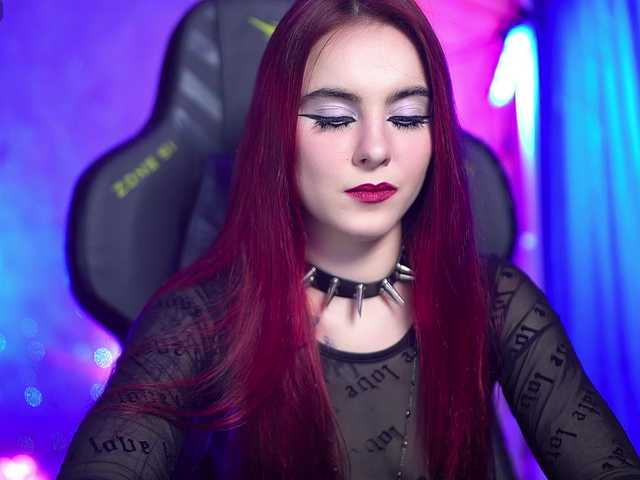 Nellene live cam on BongaCams