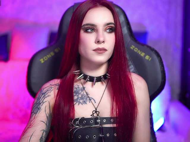 Nellene live cam on BongaCams