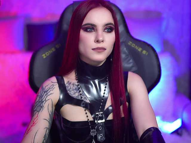 Nellene live cam on BongaCams