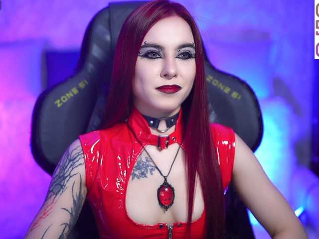 Nellene live cam on BongaCams