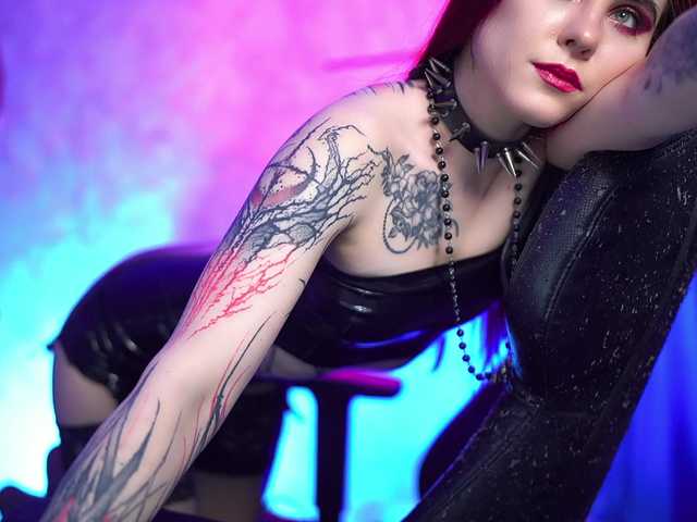 Nellene live cam on BongaCams