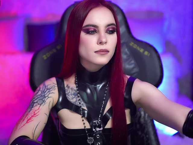 Nellene live cam on BongaCams