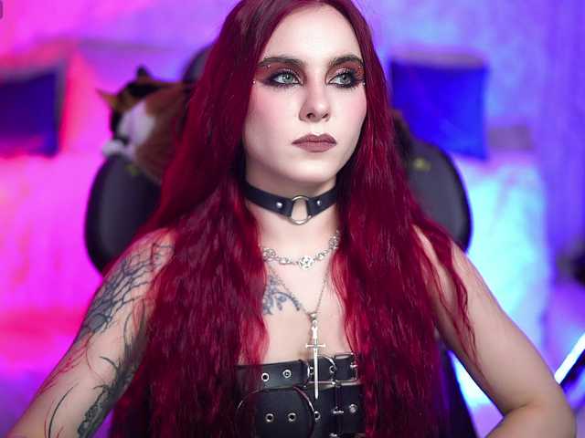 Nellene live cam on BongaCams