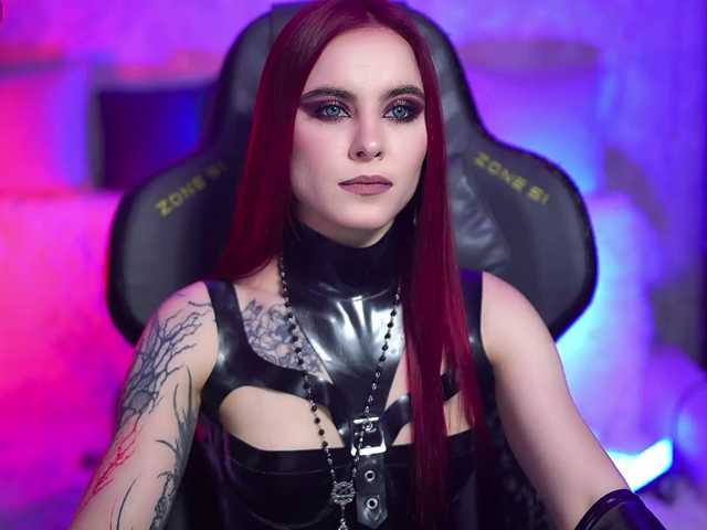 Nellene live cam on BongaCams