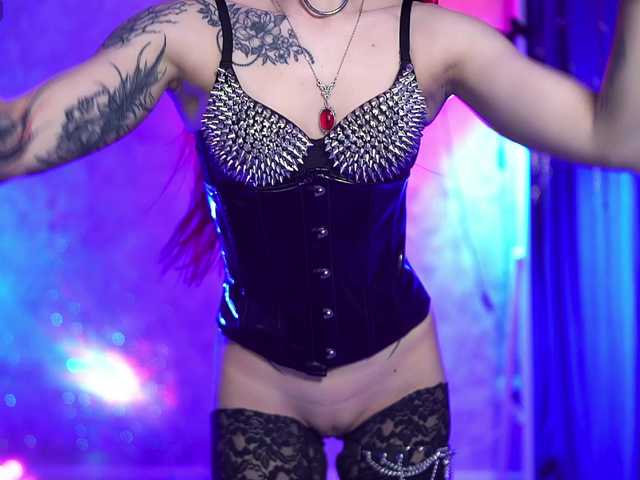 Nellene live cam on BongaCams