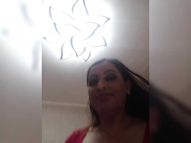  miss-kiss-kiss chat room