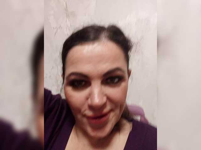 miss-kiss-kiss's BongaCams show and profile