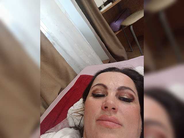 miss-kiss-kiss's BongaCams show and profile