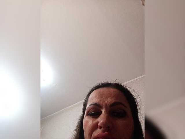 в попе у miss-kiss-kiss