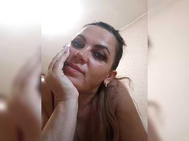miss-kiss-kiss live webcam show