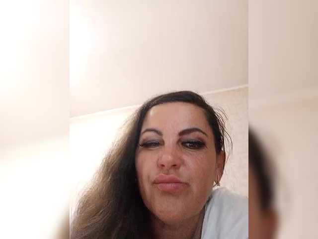 miss-kiss-kiss
