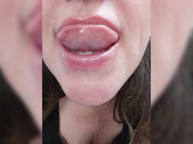 miss-kiss-kiss's BongaCams show and profile