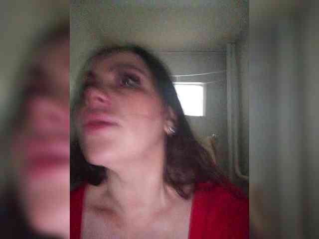 Miss_Kiss_Kiss webcam