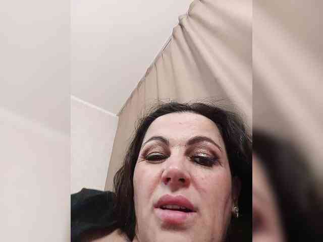 Miss_Kiss_Kiss webcam