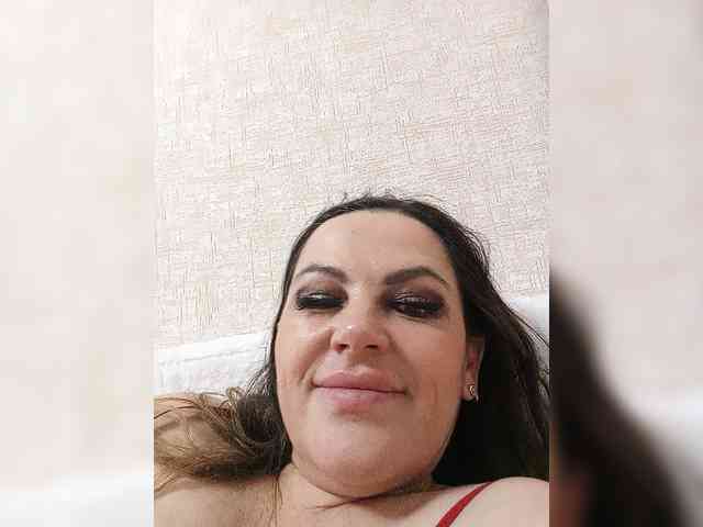 Miss_Kiss_Kiss webcam