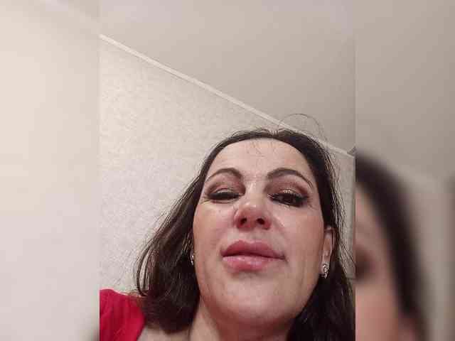 Miss_Kiss_Kiss webcam