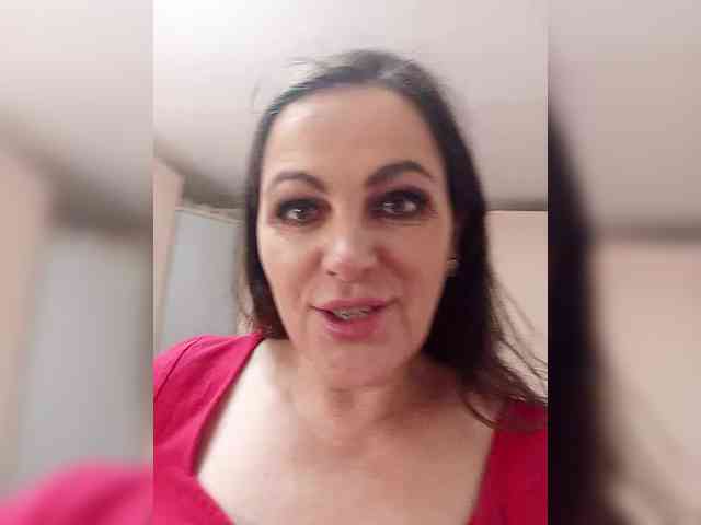 Miss_Kiss_Kiss webcam