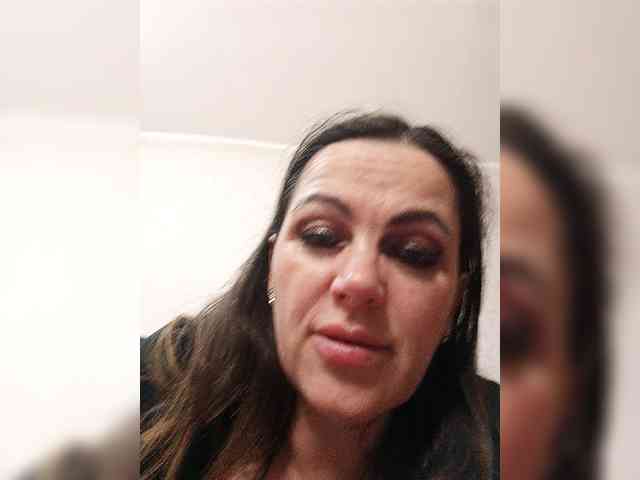 Miss_Kiss_Kiss webcam