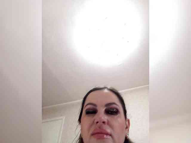 Miss_Kiss_Kiss webcam
