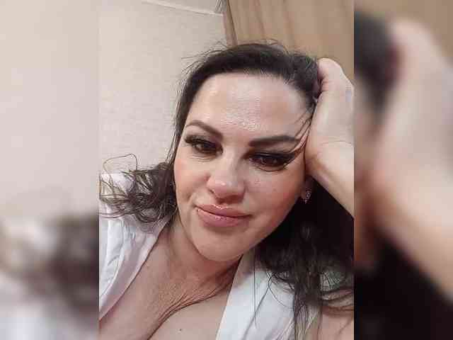 Miss_Kiss_Kiss webcam