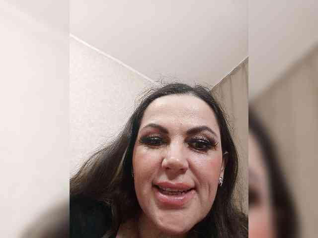 Miss_Kiss_Kiss webcam