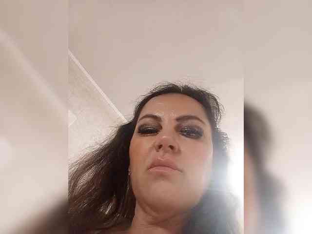 Miss_Kiss_Kiss webcam