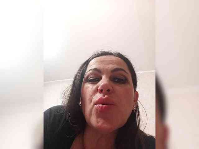 Miss_Kiss_Kiss webcam