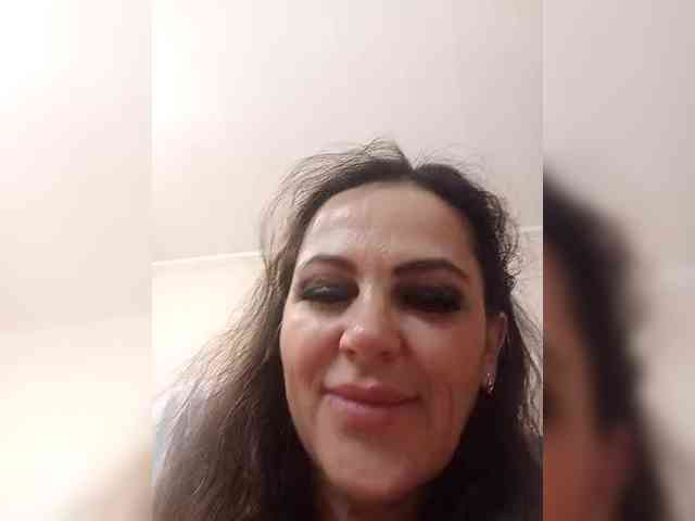 Miss_Kiss_Kiss webcam