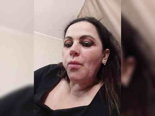 Miss_Kiss_Kiss webcam