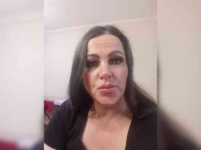 Miss_Kiss_Kiss webcam