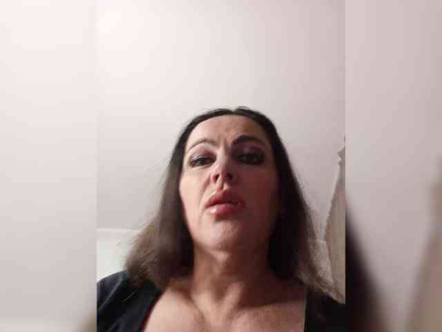 Miss_Kiss_Kiss webcam