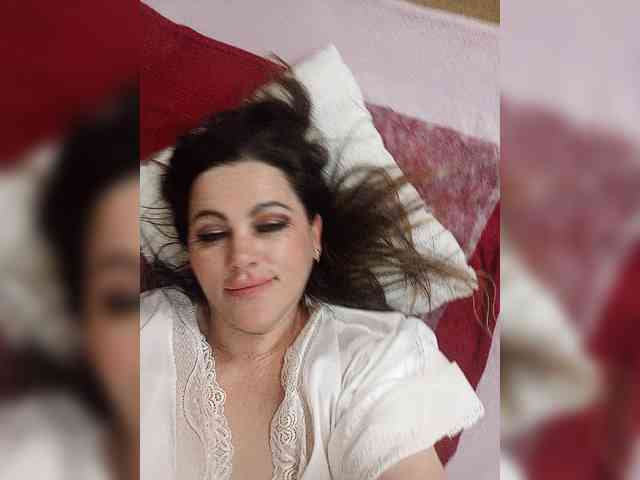 miss-kiss-kiss Live Webcam on BongaCams