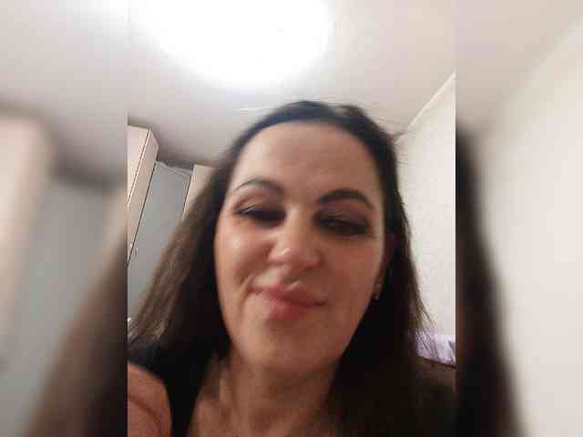 Miss_Kiss_Kiss webcam