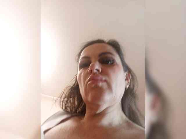 miss-kiss-kiss miss-kiss-kiss