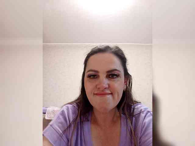 Miss_Kiss_Kiss webcam