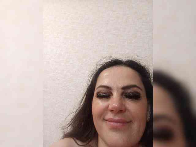 miss-kiss-kiss Live Webcam on BongaCams