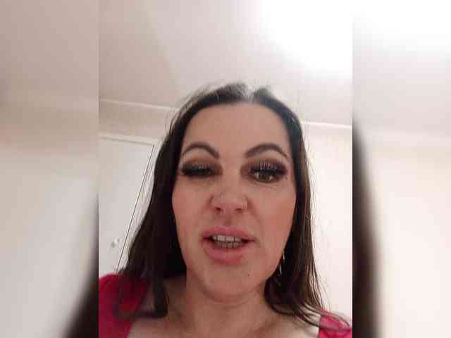 Miss_Kiss_Kiss webcam