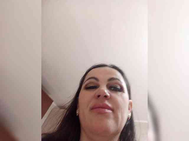 Miss_Kiss_Kiss webcam