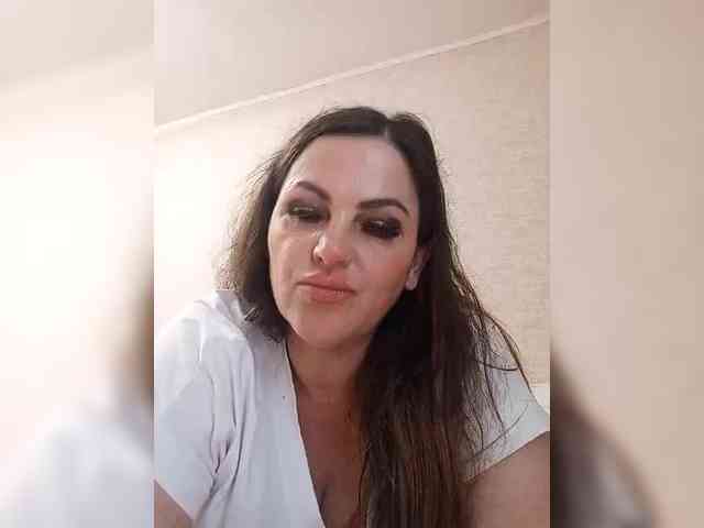 Miss_Kiss_Kiss webcam
