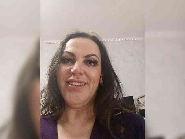Miss_Kiss_Kiss webcam