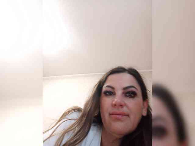 Miss_Kiss_Kiss webcam