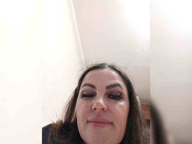 Miss_Kiss_Kiss webcam
