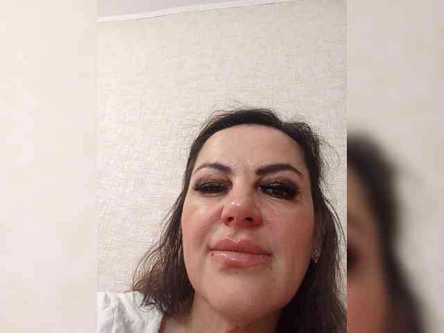 Miss_Kiss_Kiss webcam