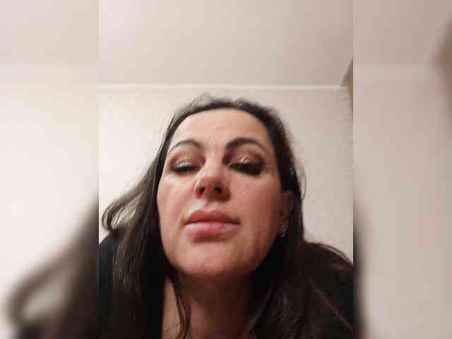 Miss_Kiss_Kiss webcam